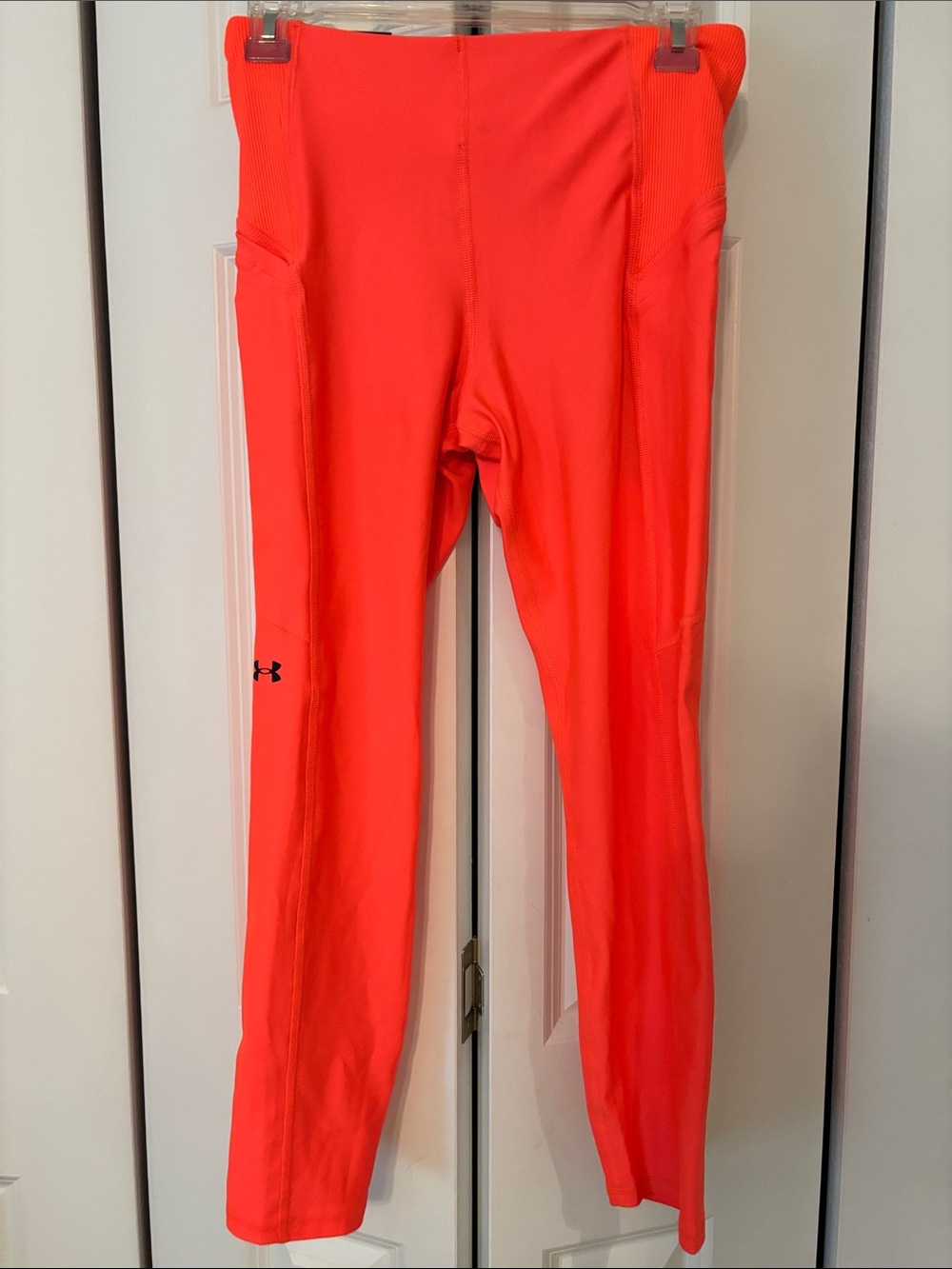 Under Armour Neon Orange Compression Leggings Medium